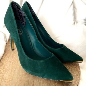 green suede court shoes